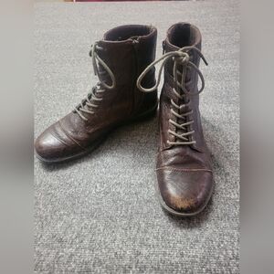 Clarks Women's Leather Lace Up Boots 7M Brown Prairie cottage Vintage Western